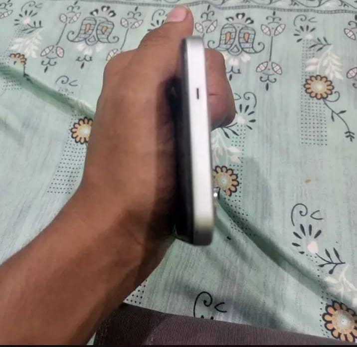 Tecno Spark 40 3