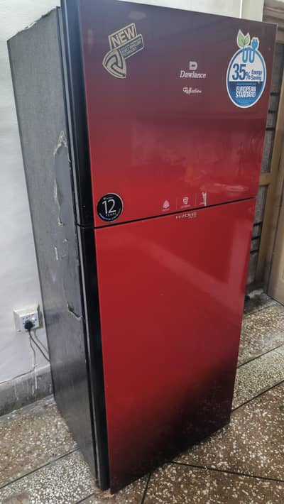 Dawlance Reflection H-Zone Plus 18.5 CFT Glass Door Refrigerator – Red