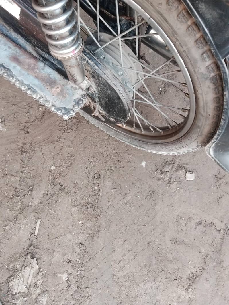 united 70cc 3