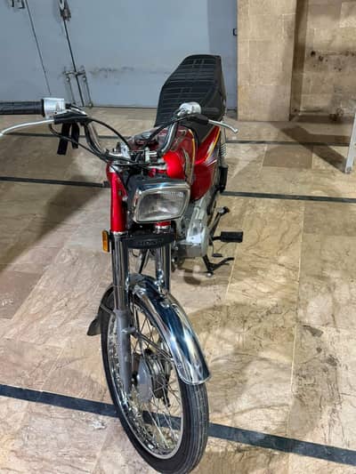 Honda 125 karachi number 2010