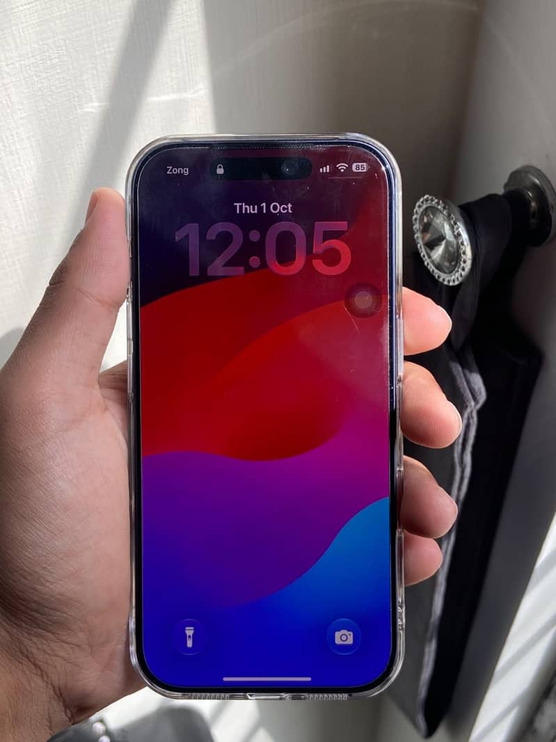 Apple iPhone 17 pro 0