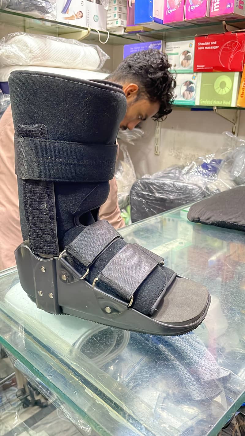 Aircast boot 1