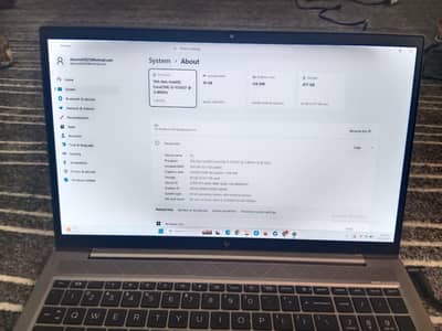 HP Z Book - 15 Inches - 11th Gen i5-1135G7 - 16GB DDR4 - 512GB Nvme
