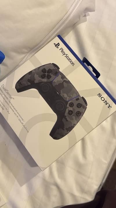 PS5 Controller Box Packed