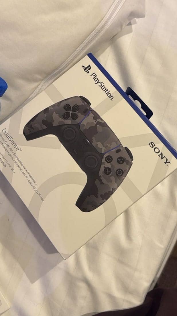 PS5 Controller Box Packed 0
