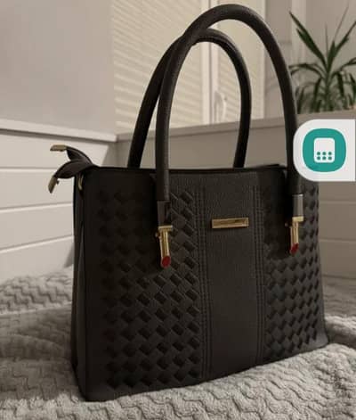 shoulder bag