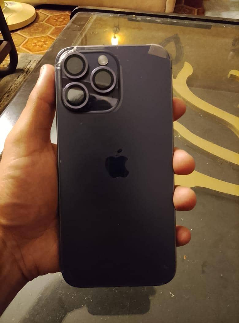 Apple iPhone 14 Pro Max 2