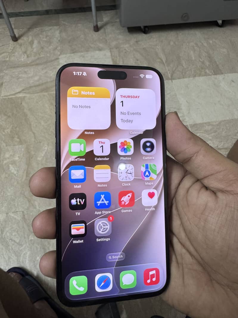 Apple iPhone 15 Pro Max 4