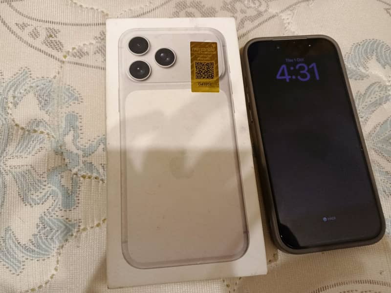 Apple iPhone 17 Pro Max 2