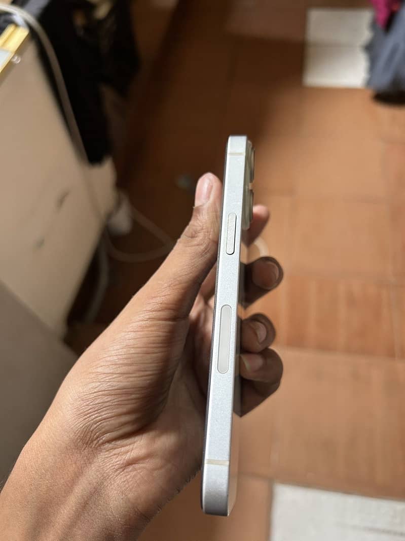 Apple iPhone 14 1