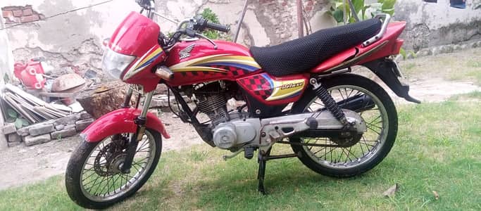 Honda CG 125 Deluxe 2014 5 gear