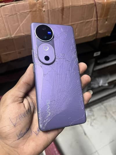 Vivo V40 5G 12+12/256 GB with box