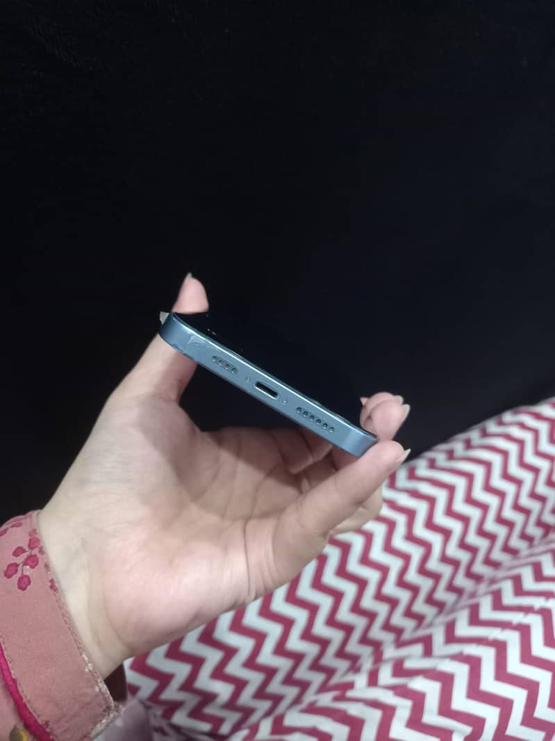 Apple iPhone 14 plus 3