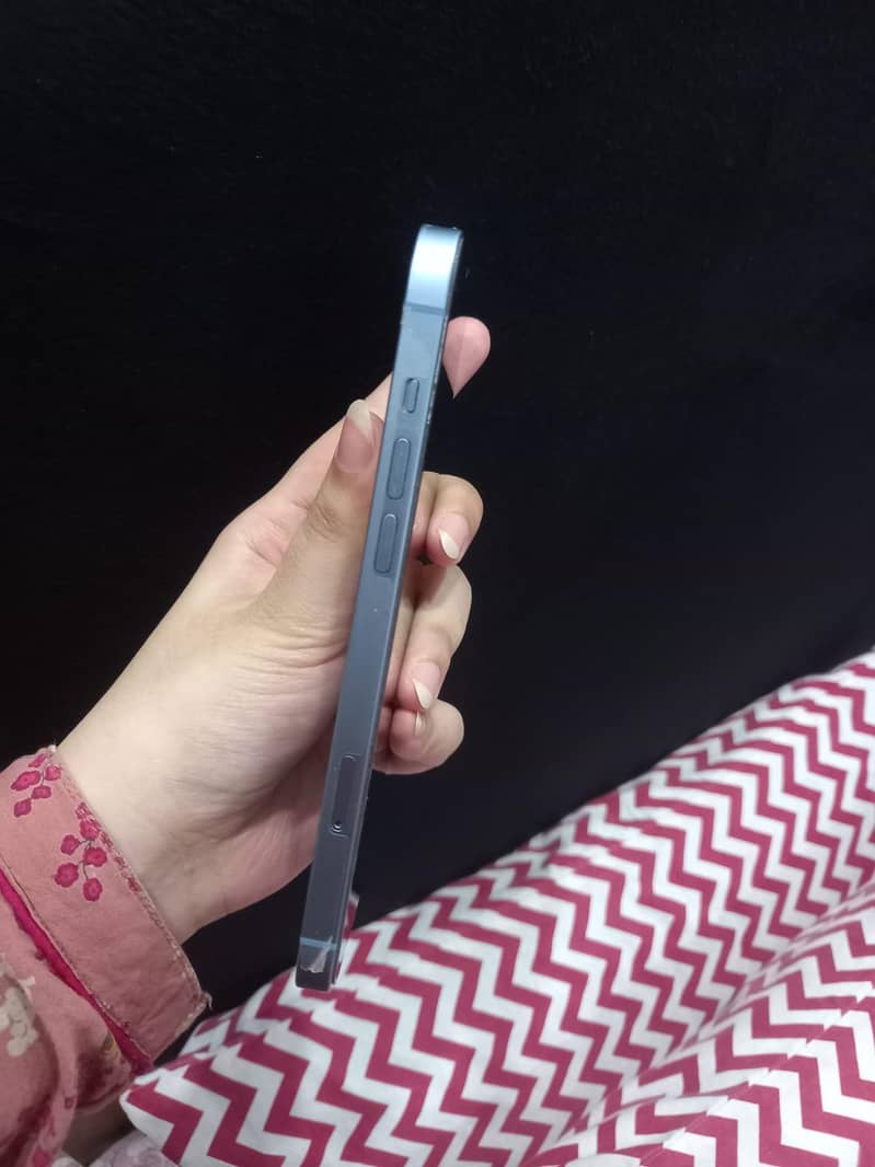 Apple iPhone 14 plus 4