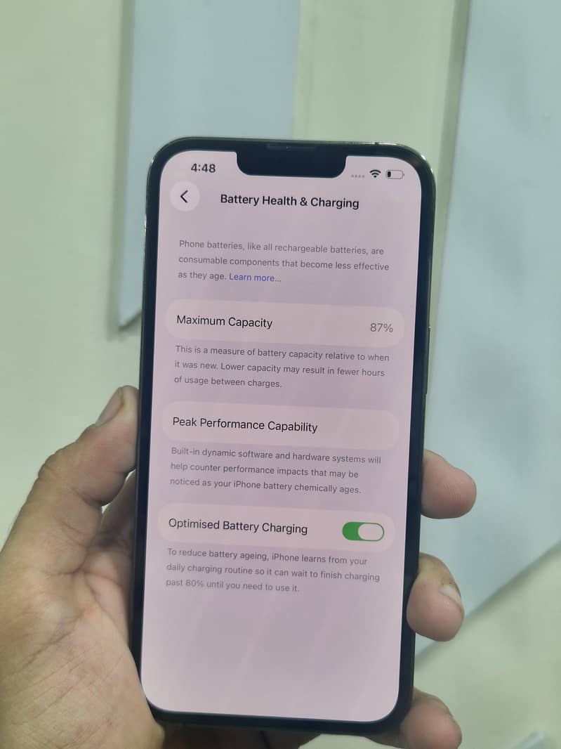 Apple iPhone 13 Pro 2