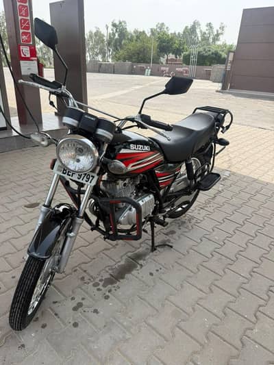 Suzuki gs 150