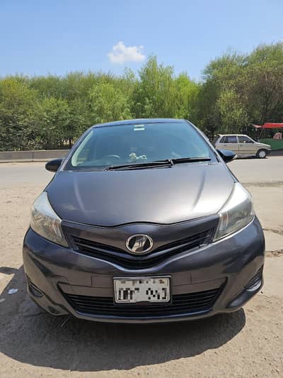 Toyota Vitz 2012/16 Excellent condition