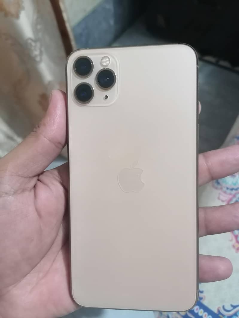 Apple iPhone 11 pro max 0