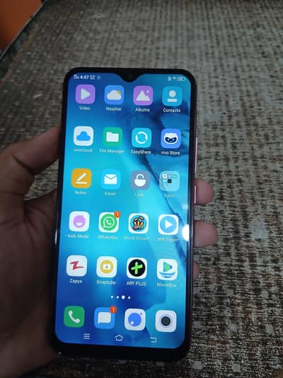 Vivo Y17