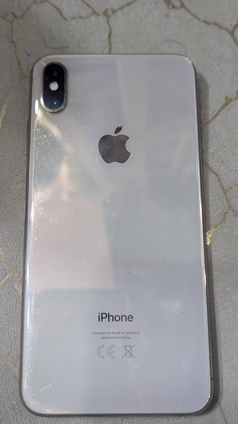 Apple iPhone XS Max 0