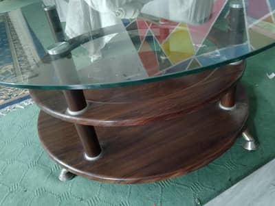 round center table