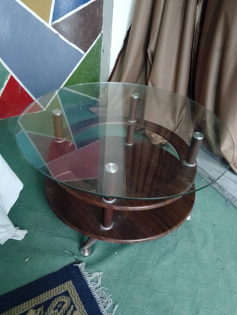 round center table 1