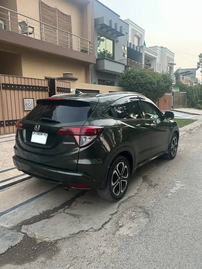 Honda Vezel 2014
