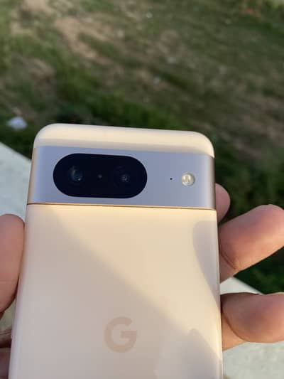 Google Pixel 8