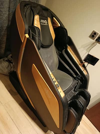 ZERO uSoul 4D Massage Chair – Barely Used – Like
