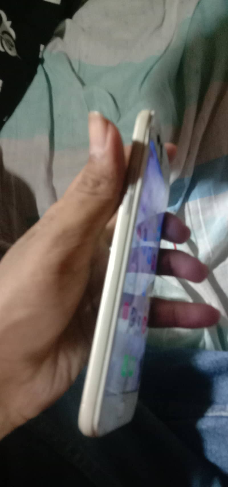 OPPO A57 0
