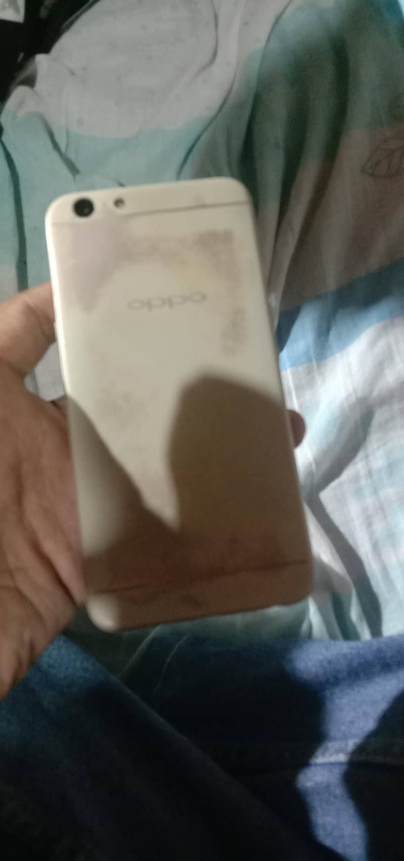OPPO A57 2