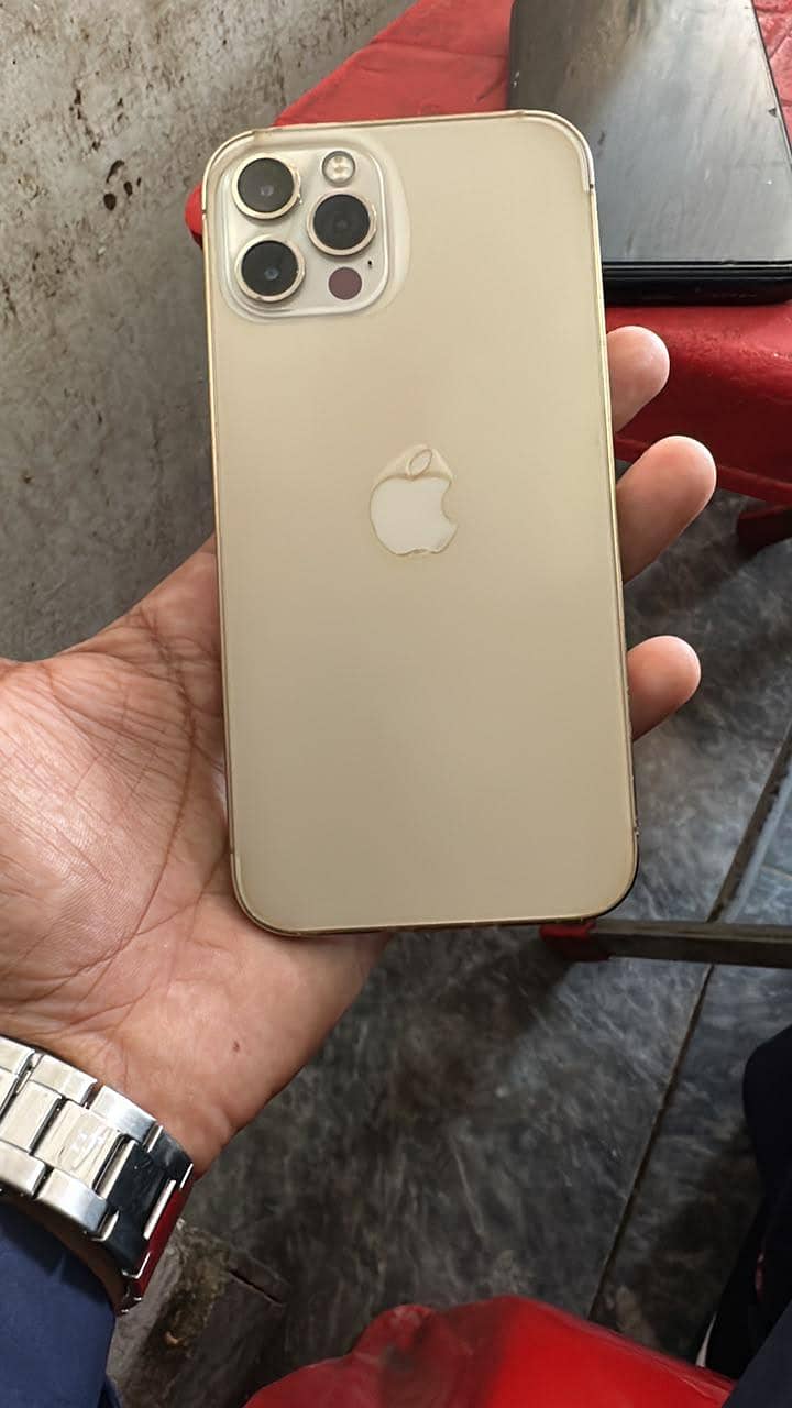 Apple iPhone 12 Pro 0