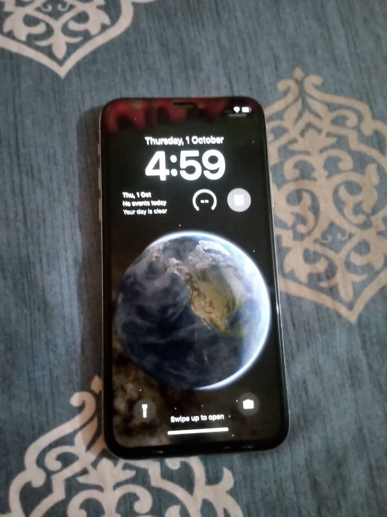 Apple iPhone X 1
