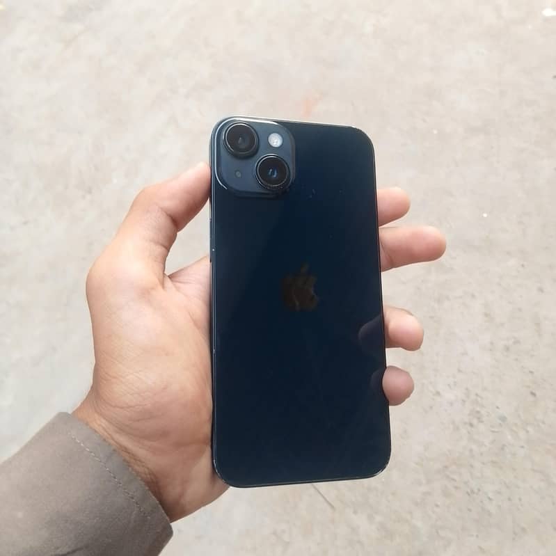 Apple iPhone 14 3