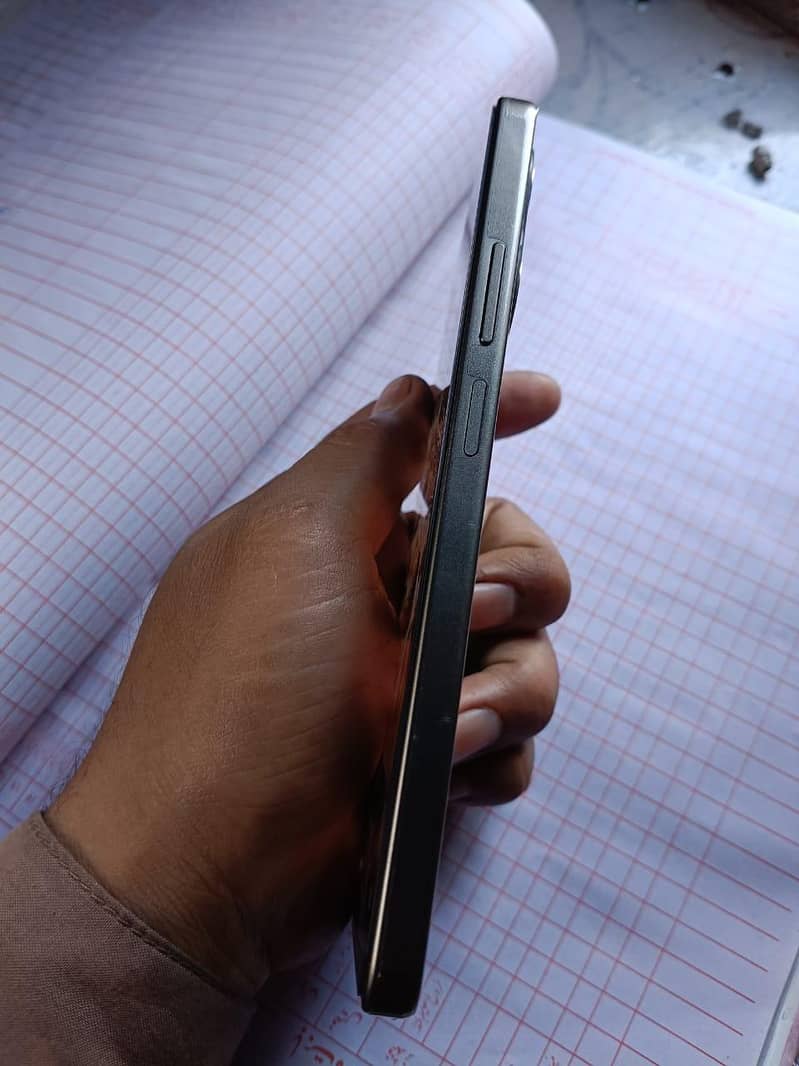 OPPO A5 Pro 3