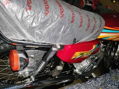 Honda cg 125 2026 new serial only 2800 km drive