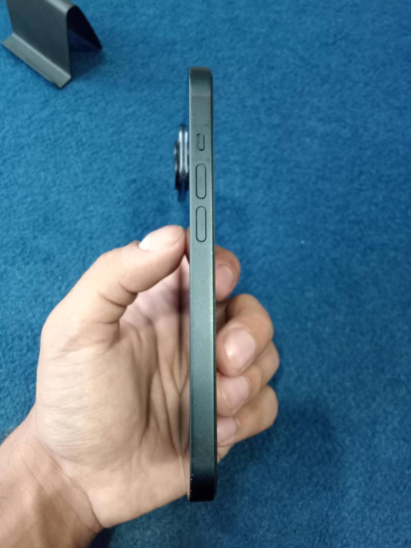 Apple iPhone 14 1