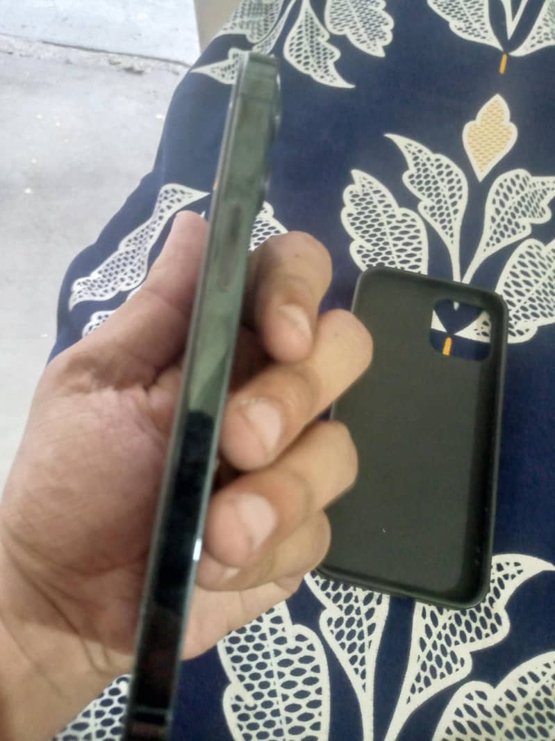 Apple iPhone 12 Pro 5