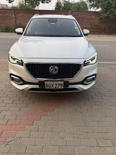 MG HS 2021