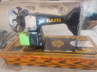 Daim sewing machine new