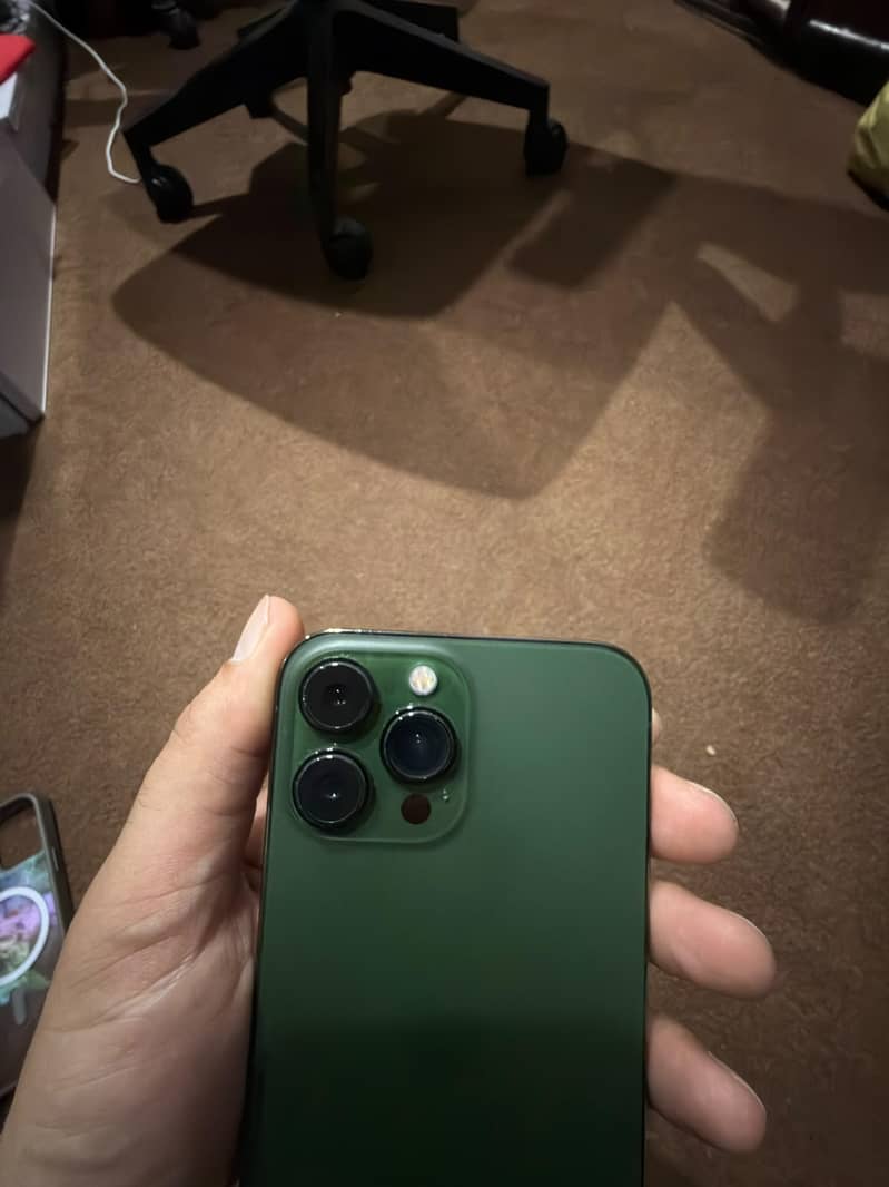 Apple iPhone 13 Pro Max 7