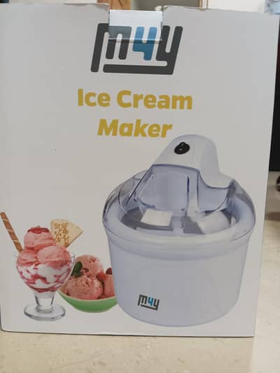 Rarely used ice cream machine. Negotiations can be done.