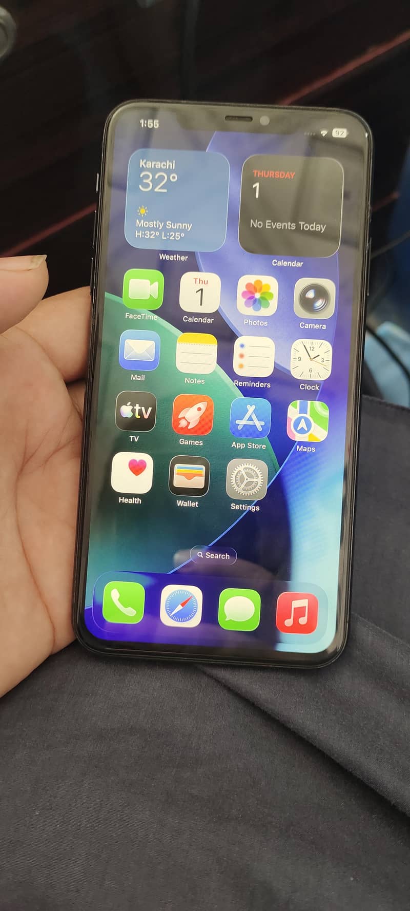 Apple iPhone 11 Pro Max 0