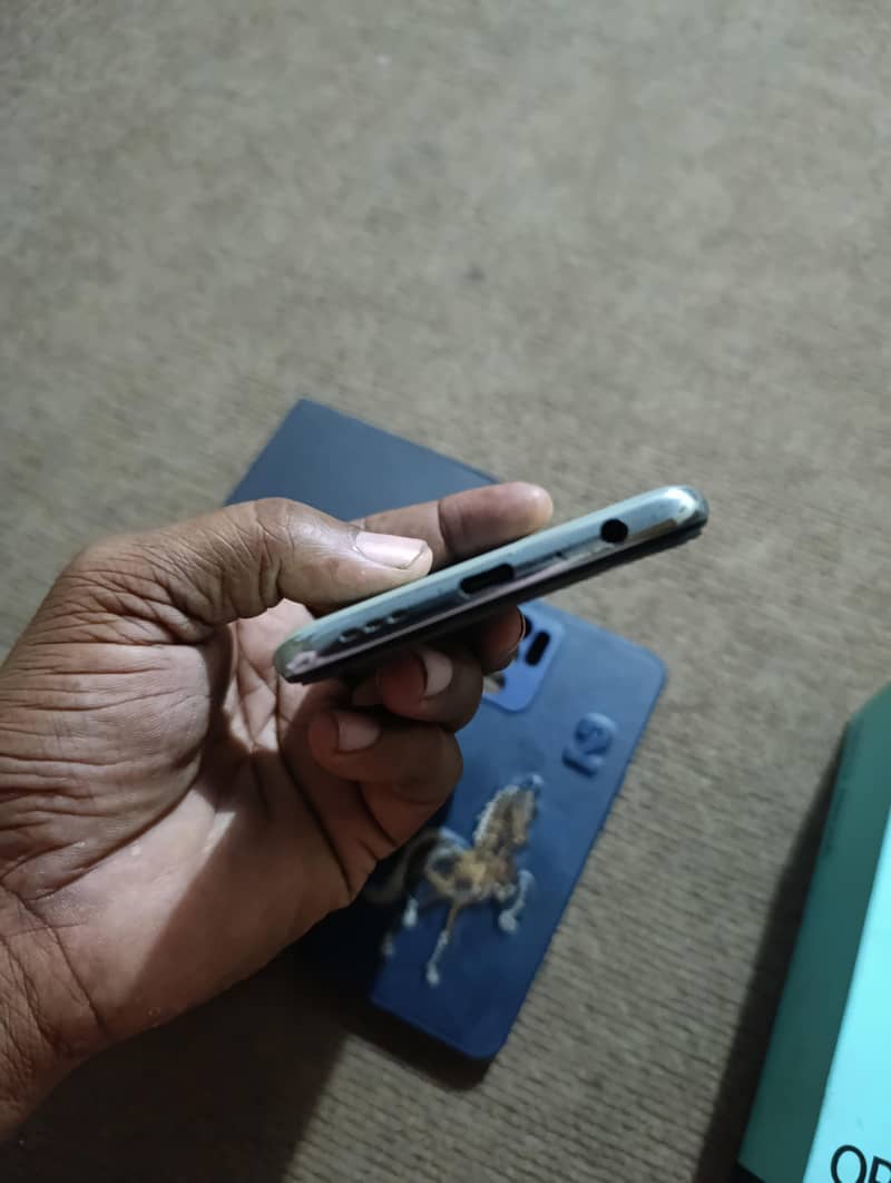 OPPO Reno 5