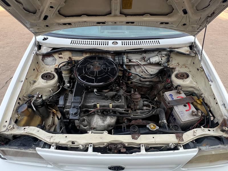 KIA Classic 2000 4