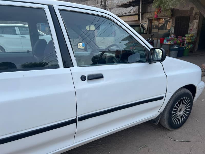 KIA Classic 2000 6