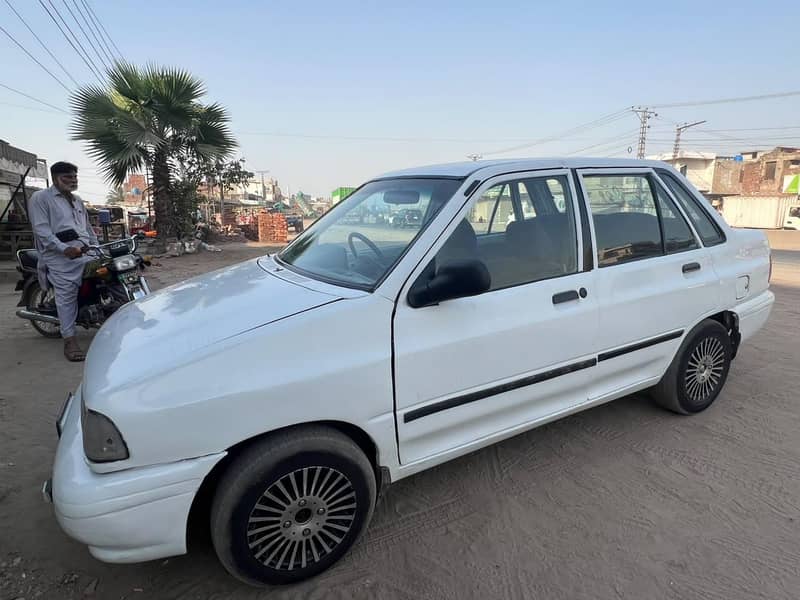 KIA Classic 2000 12