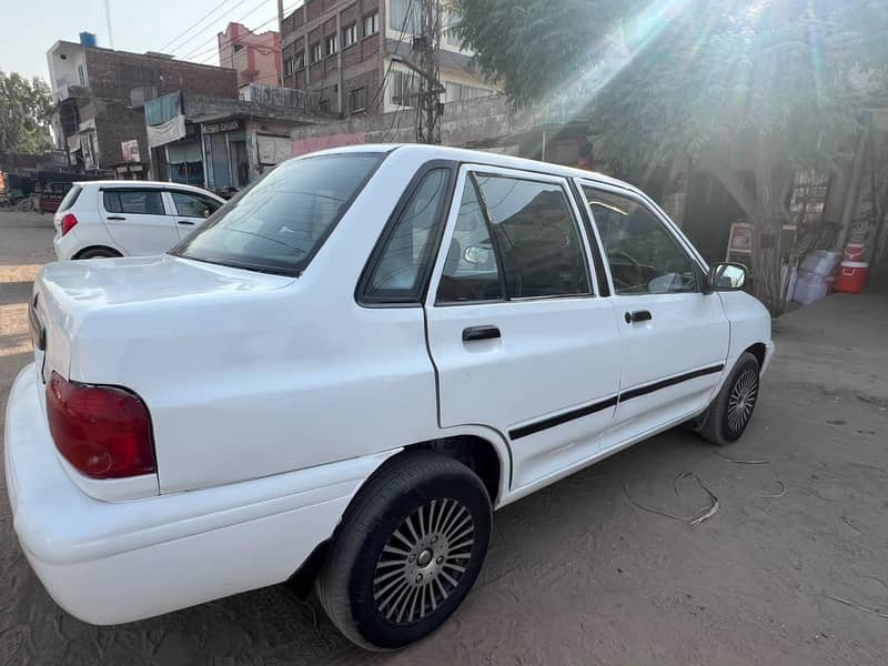 KIA Classic 2000 15