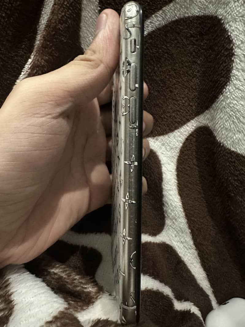 Apple iPhone X 1