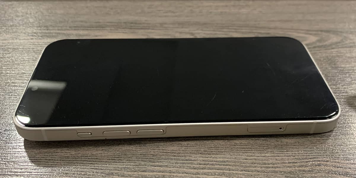 Apple iPhone 14 1